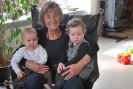 Tak AT 2010 Hanne Doeleman, 1948 met kleinkinderen